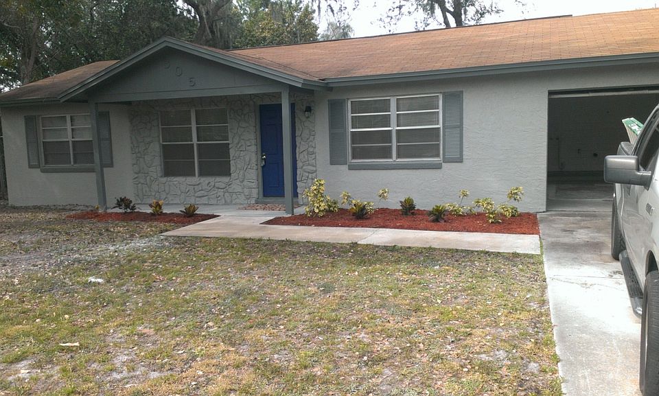 1st image of 305 Ventura Dr