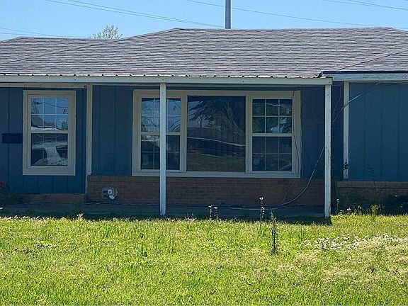 2nd image of 1306 Continental Blvd