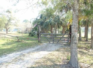 2665 Tuscany Dr, Mims, FL 32754