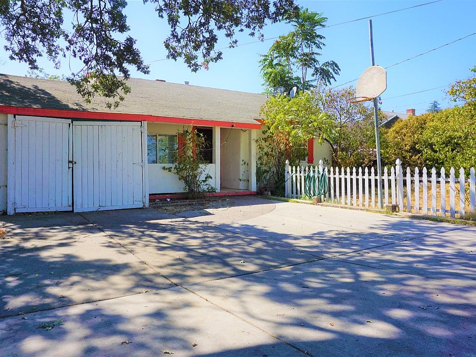 1st image of 325 N Windsor Ave