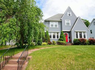 53 Coburn Rd, Manchester, CT 06040