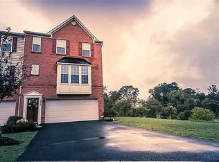 3023 Grey Fox Cir, Bridgeville, PA 15017