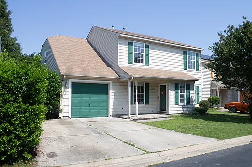 210 Rockwood Pl Photo 1