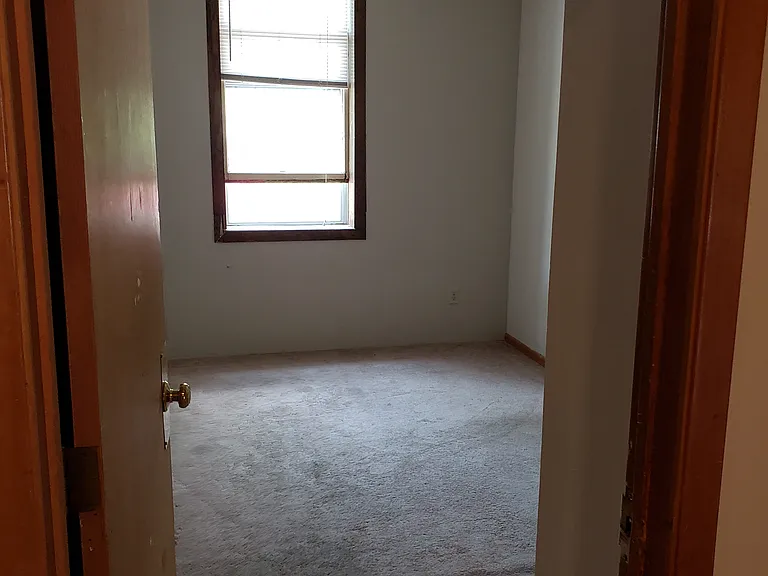 435 State St #A — Photo 15