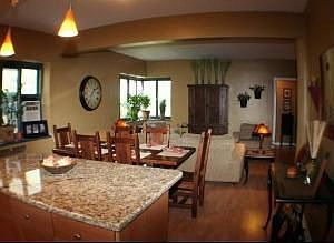 4th image of 5060 N Marine Dr APT B6