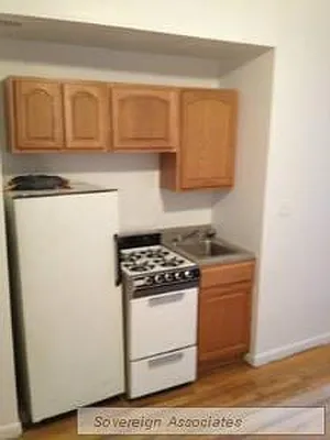 Rented by Sovereign Associates | media 19