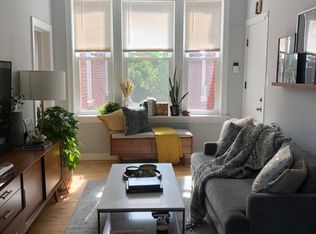 842 N Oakley Blvd #3, Chicago, IL 60622