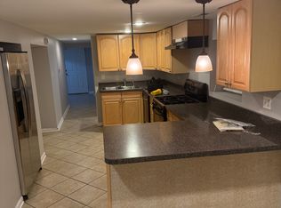 2727 N Artesian Ave #G, Chicago, IL 60647