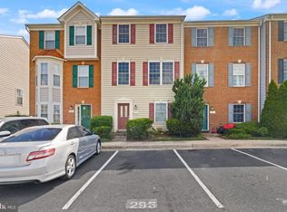 293 Kirby St, Manassas Park, VA 20111