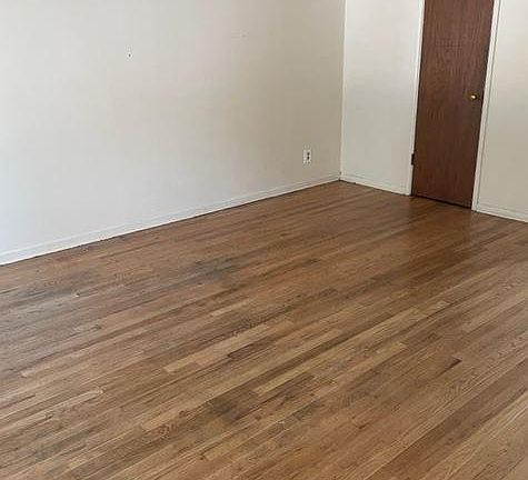 4th image of 6416 1st Ave NE