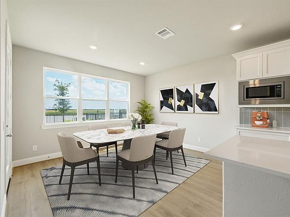 3rd image of 764 Lake Lacosta Dr