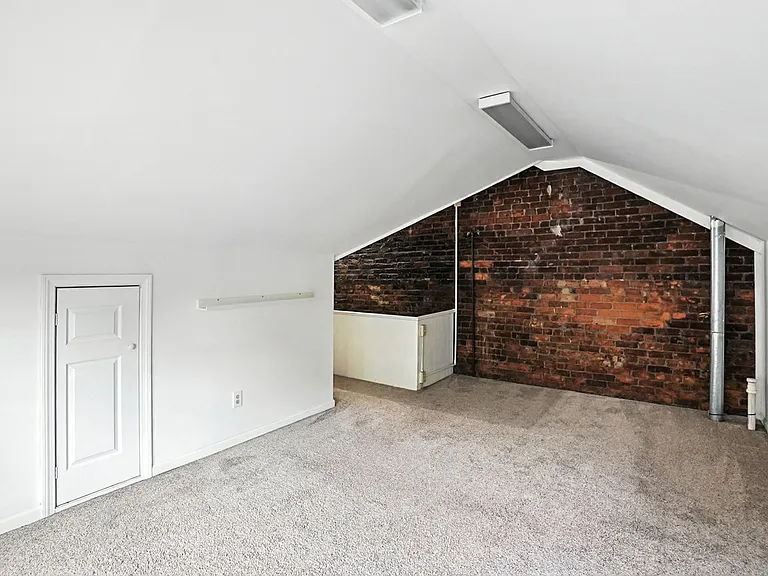 218 Brown St — Photo 18