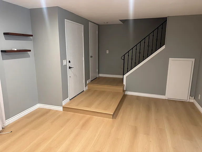 770 Hartford Ln — Photo 20