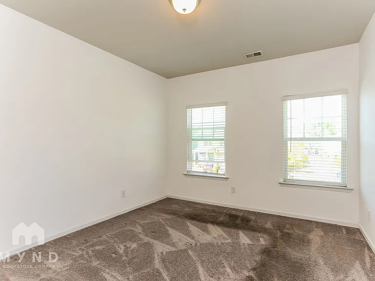 1582 Ribbon Mill Ln SW — Photo 18