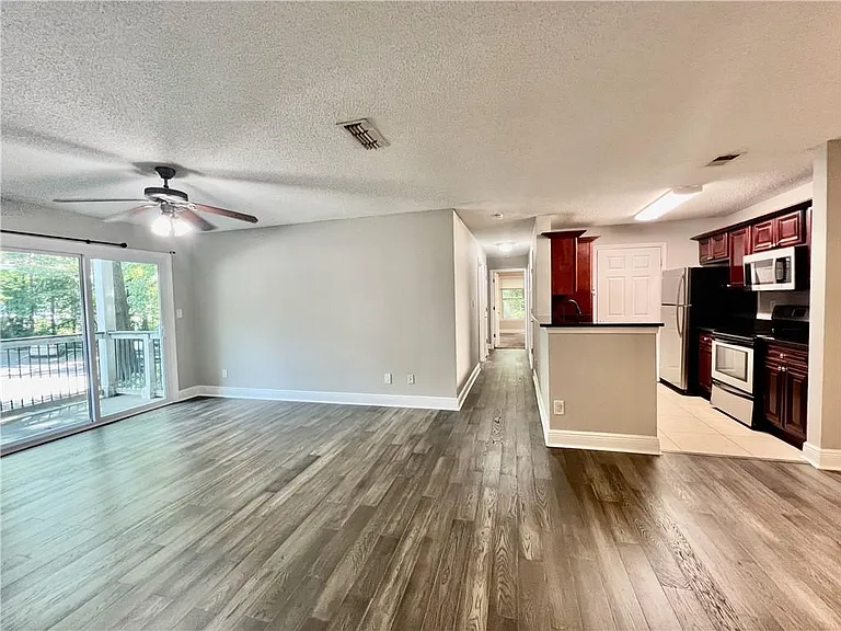 7101 Santa Fe Pkwy — Photo 1