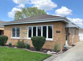 4339 Custer Ave, Lyons, IL 60534