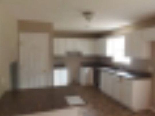 3rd image of 278 Harvey Ln