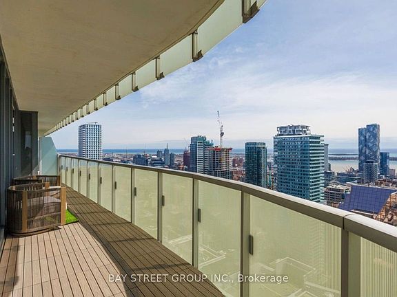 2nd image of 197 Yonge St #4209