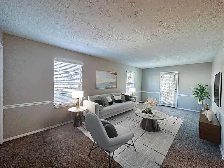 Breckenridge Apartment Homes — Photo 2