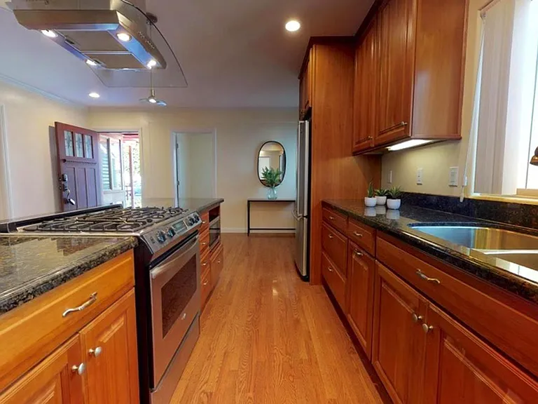 12534 Woodgreen St — Photo 12