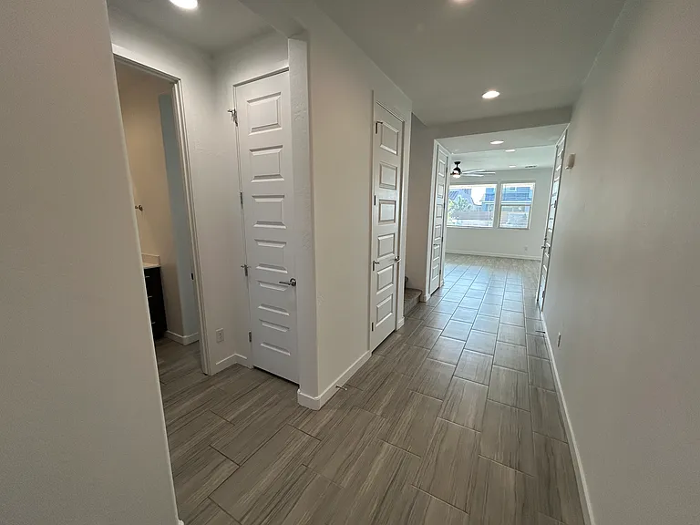 2345 E Castanets Dr — Photo 6
