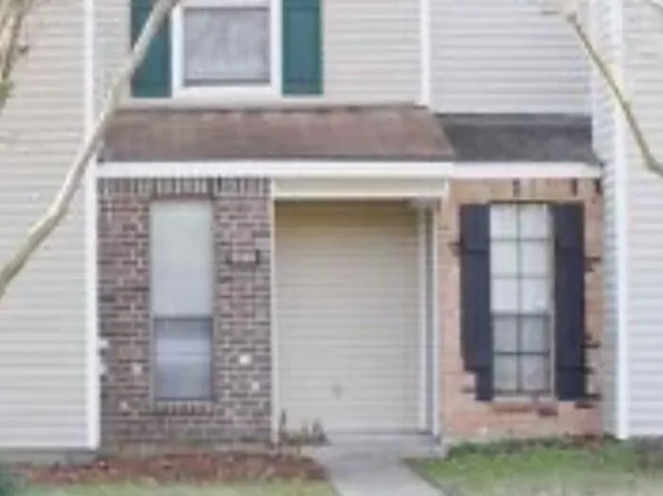 5148 Sleepy Hollow Dr, Baton Rouge, LA 70817