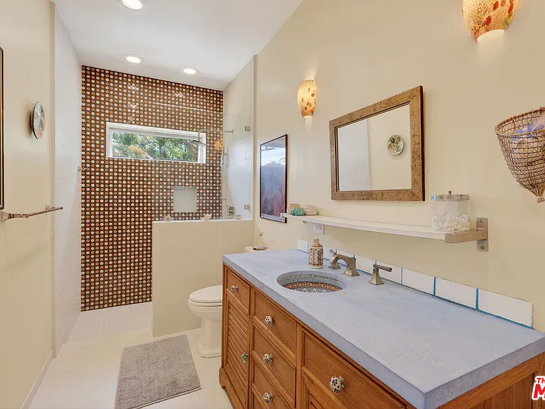 2746 Stoner Ave — Photo 15
