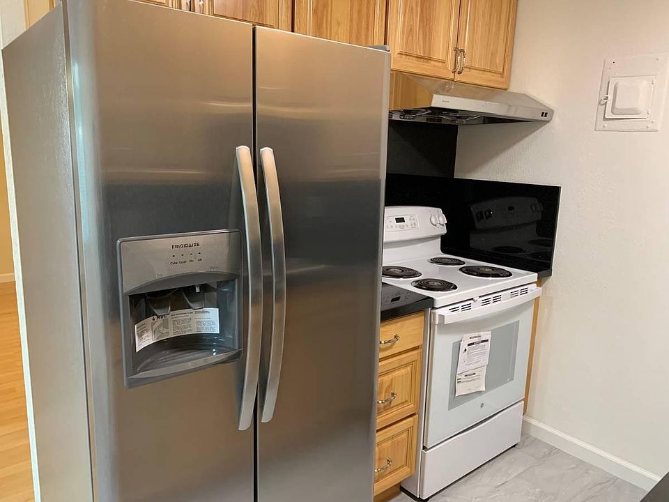 1st image of 1160 Ayala Dr #3