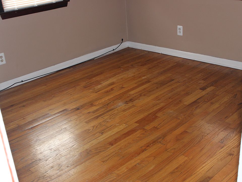 2nd image of 210 Tompkins St APT 2