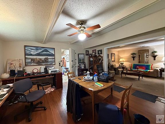 4th image of 601 Westlawn Dr
