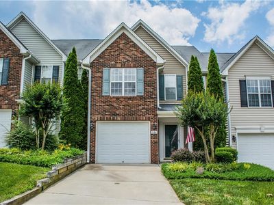 1164 Academic Dr, Winston Salem, NC, 27106