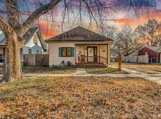 214 N Franklin Ave, Sedgwick, KS 67135