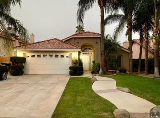 6112 Quaking Aspen St, Bakersfield, CA 93313