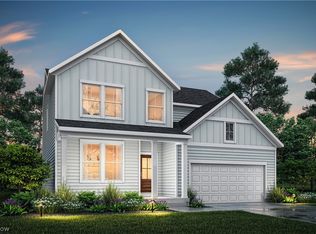 821 Colesbourne Cir, Uniontown, OH 44685