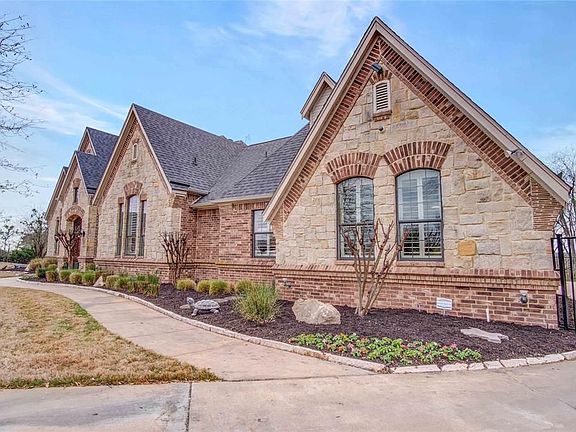 2nd image of 8101 Deerwood Forest Dr