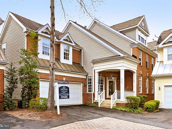 2nd image of 6986 Forepond Ct