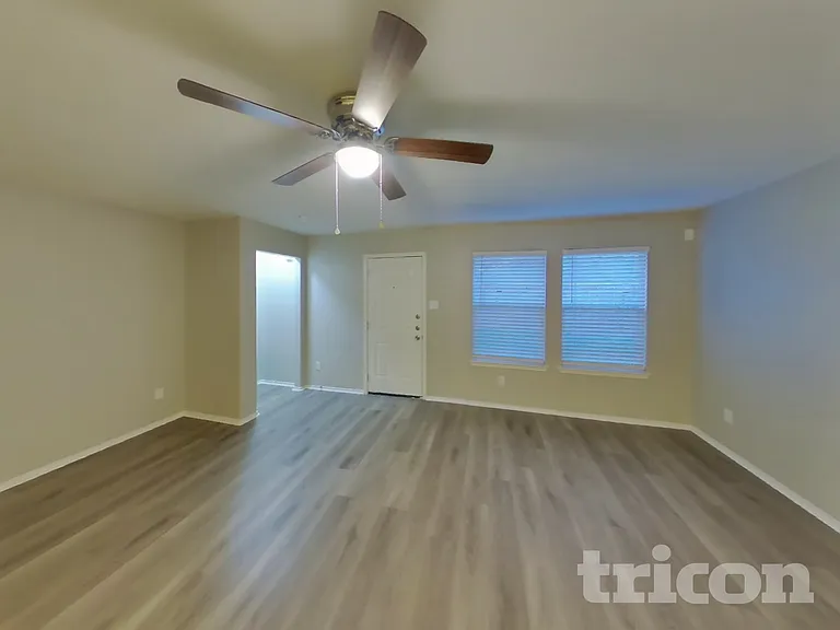 400 Blue Sage Dr — Photo 3
