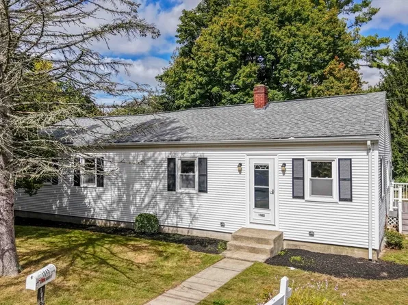 1045 Forbes St, New Bedford, MA 02745