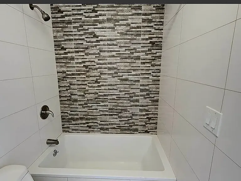 17 Goodwin Pl #2 — Photo 14