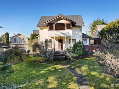 2034 N 78th Street, Seattle, WA, 98103