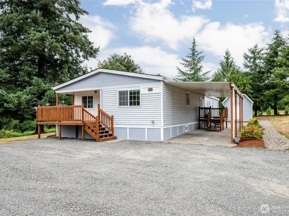 1067 Spirit Lake Highway, Castle Rock, WA 98611