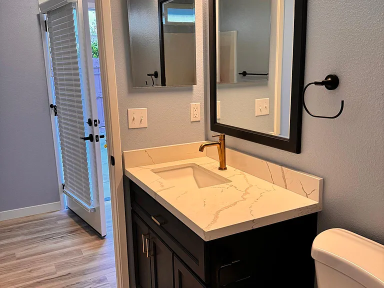 852 Cardona Pl — Photo 10
