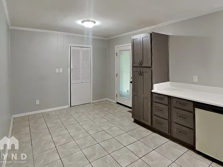 2570 Rolling View Dr SE — Photo 7