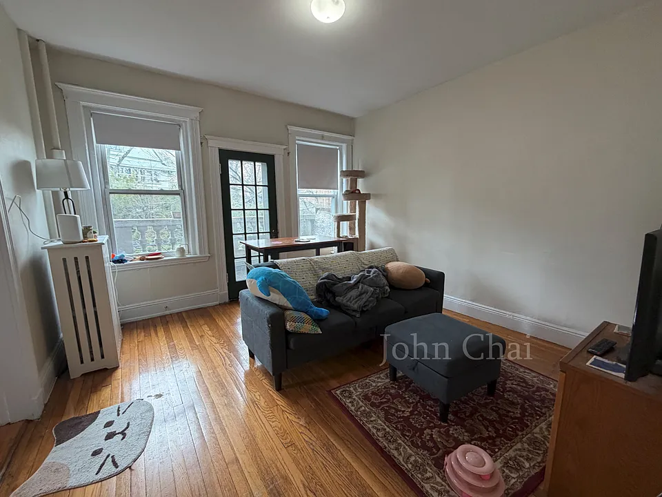 9 Egremont Rd #10