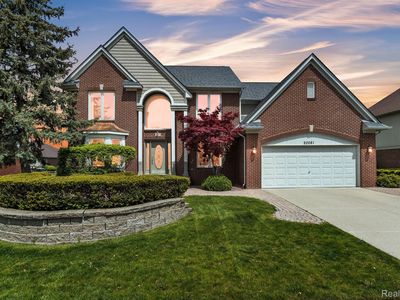 20261 Ramblewood Dr, Macomb, MI, 48044