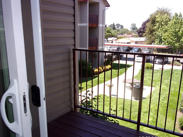 Parkside Apartments — Photo 89
