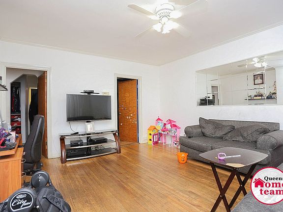 2nd image of 1708 Dekalb Ave