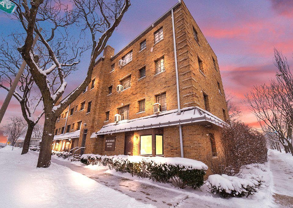 1st image of 1553 Monroe Ave APT 1