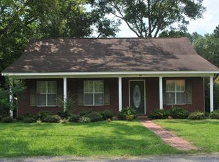 105 Jamison St, Houston, MS 38851