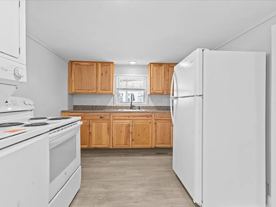 39 Avenue C